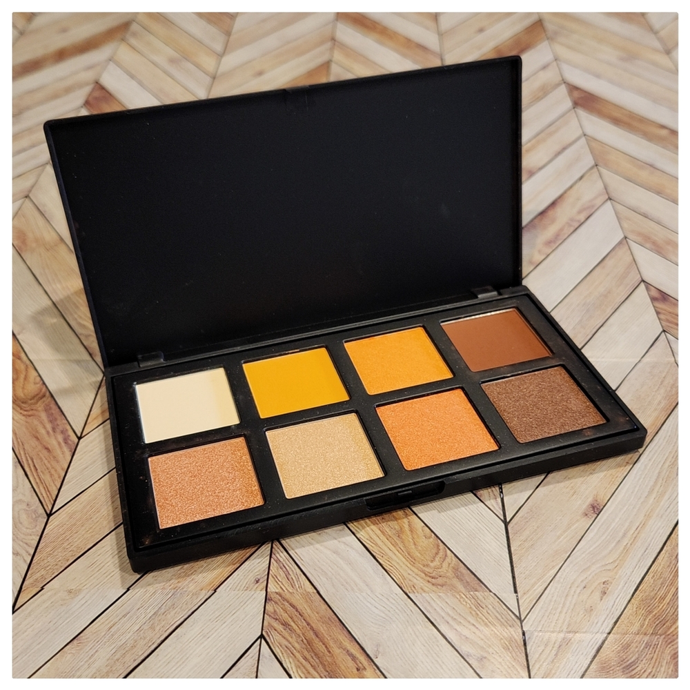 New Warm Eyeshadow Pallet